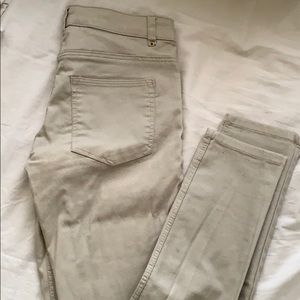 Skinny jeans / jeggings